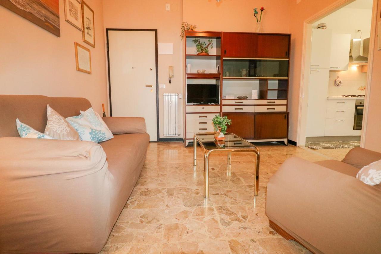 Appartamento H11 Arma Vista Mare Panoramica Arma di Taggia Esterno foto