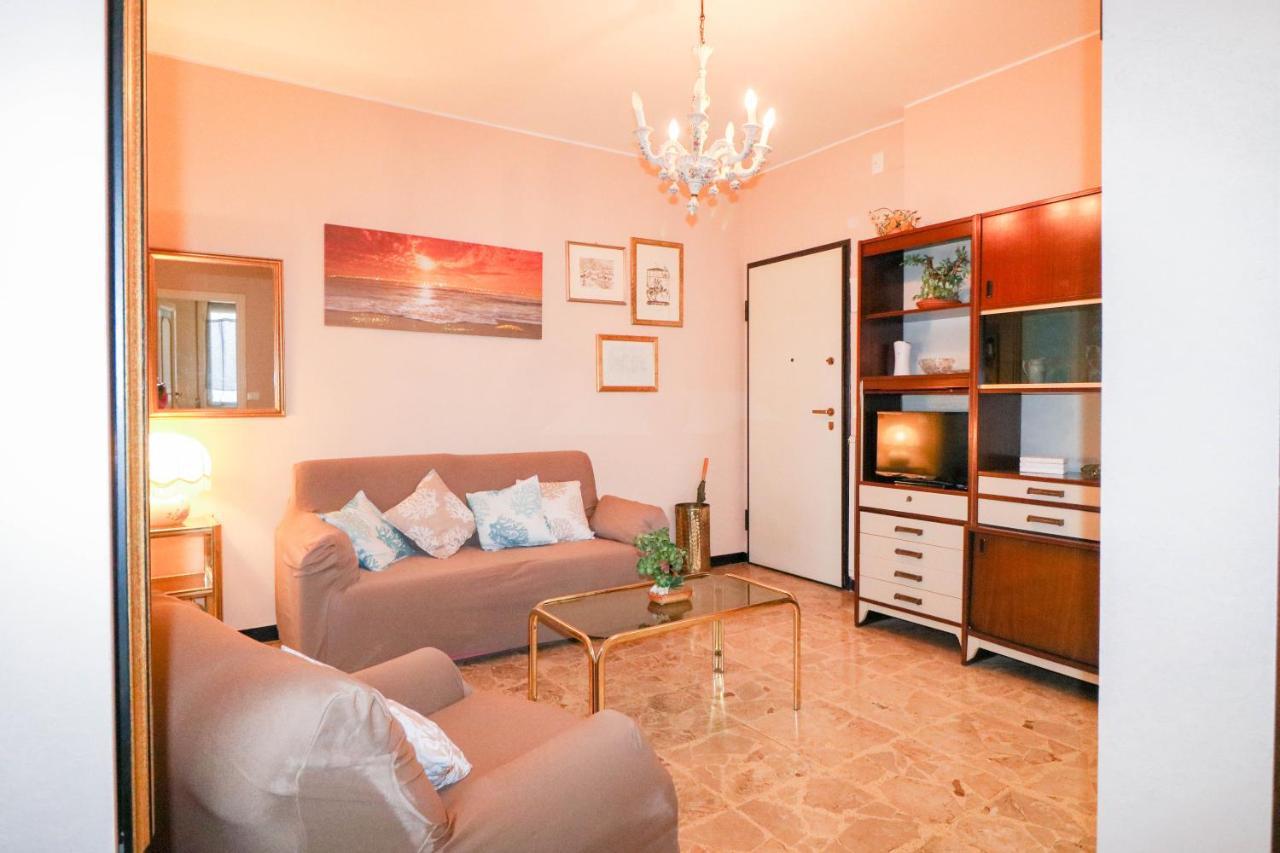 Appartamento H11 Arma Vista Mare Panoramica Arma di Taggia Esterno foto